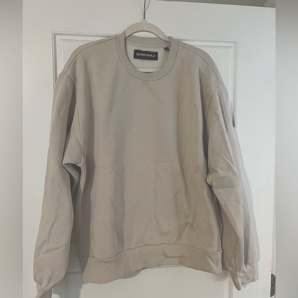 Aritzia Super World Sweatshirt